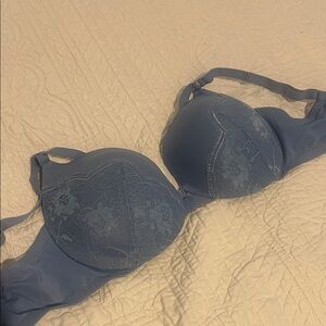 Maidenform Blue Floral Lace Bra